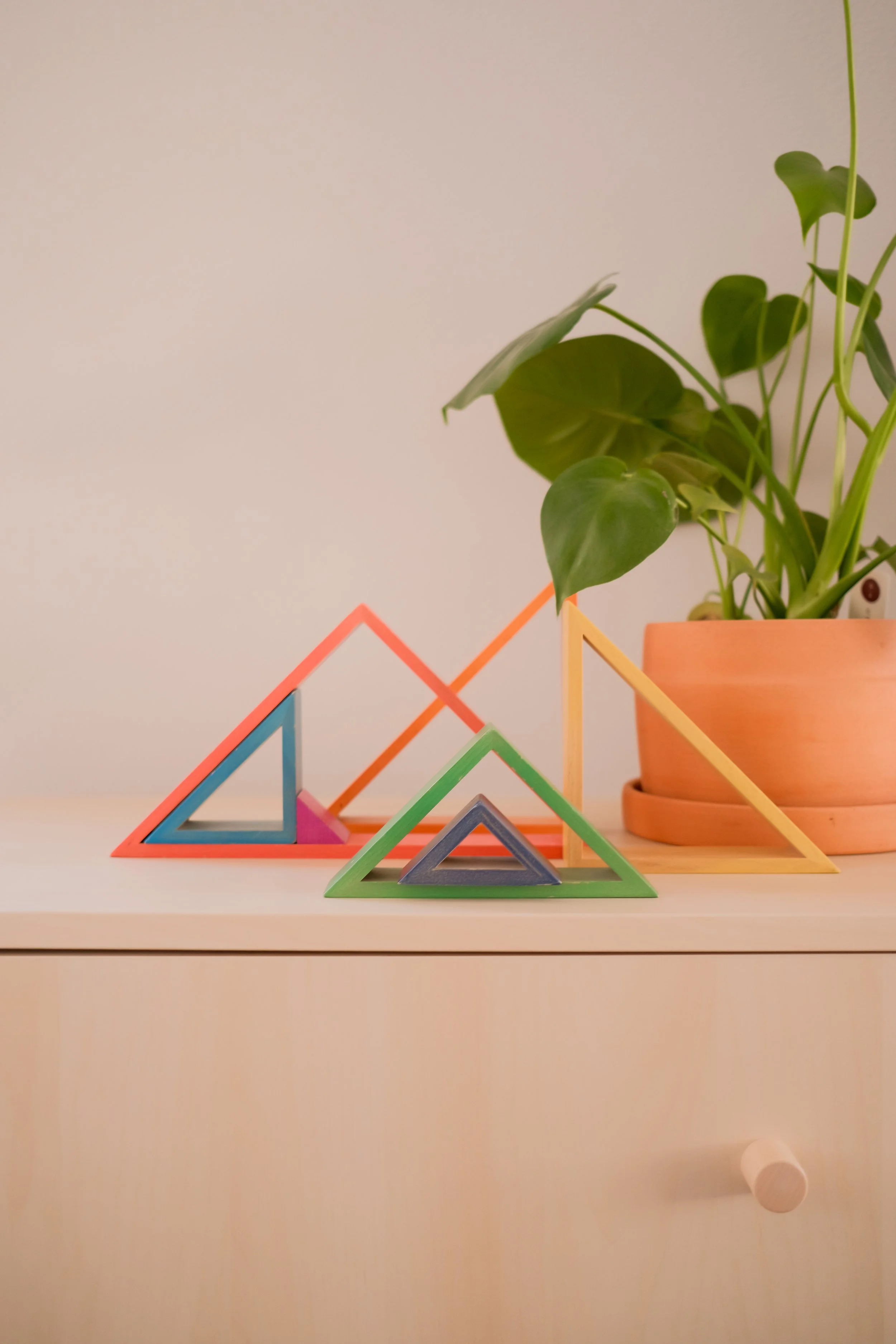 Nesting Triangles