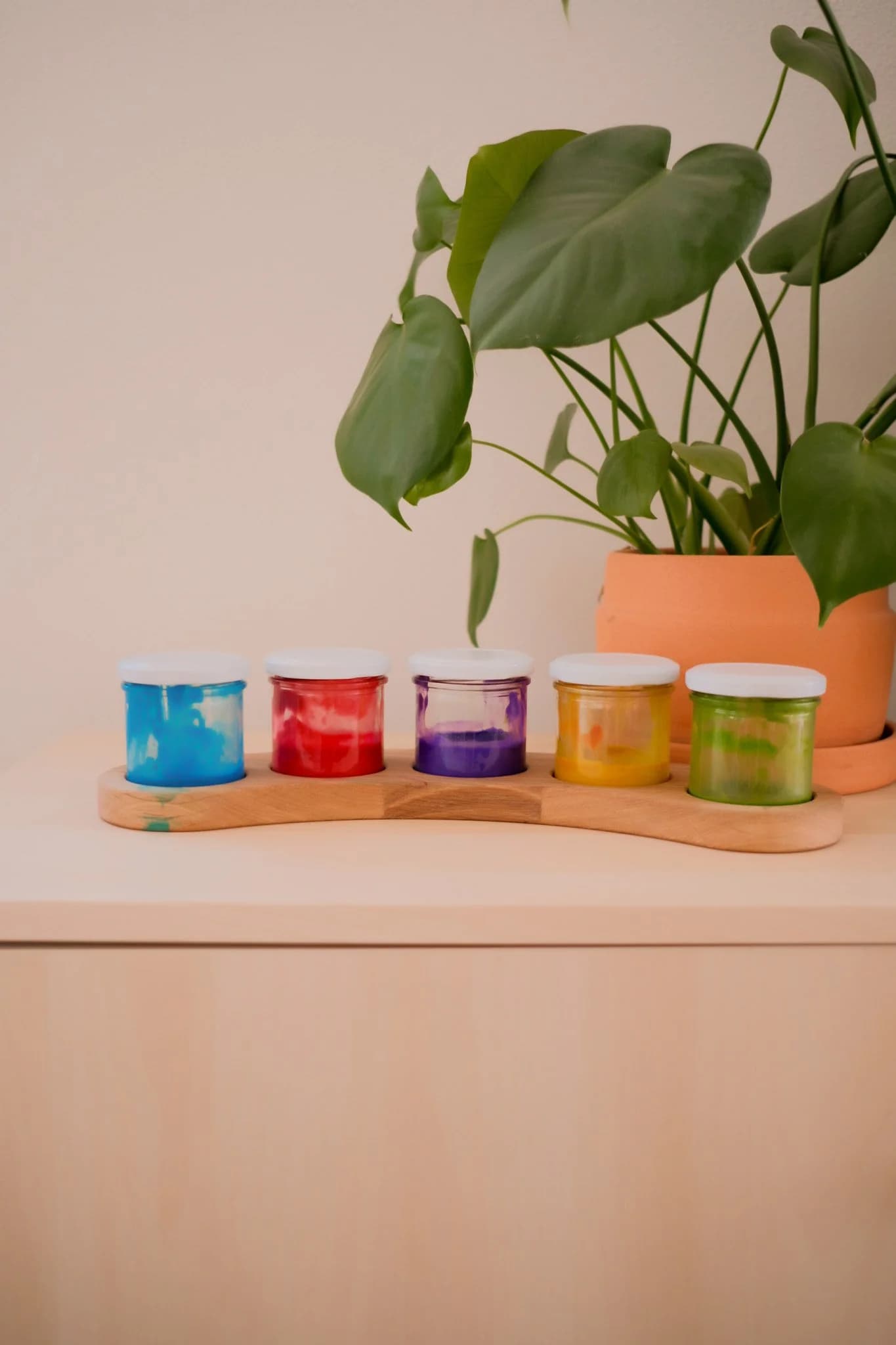 Paint Cups