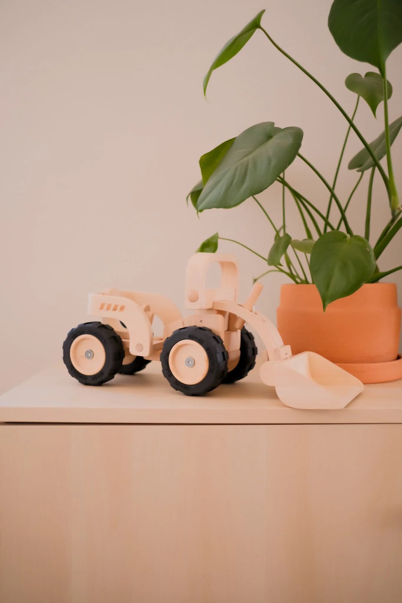 PlanToys Bulldozer